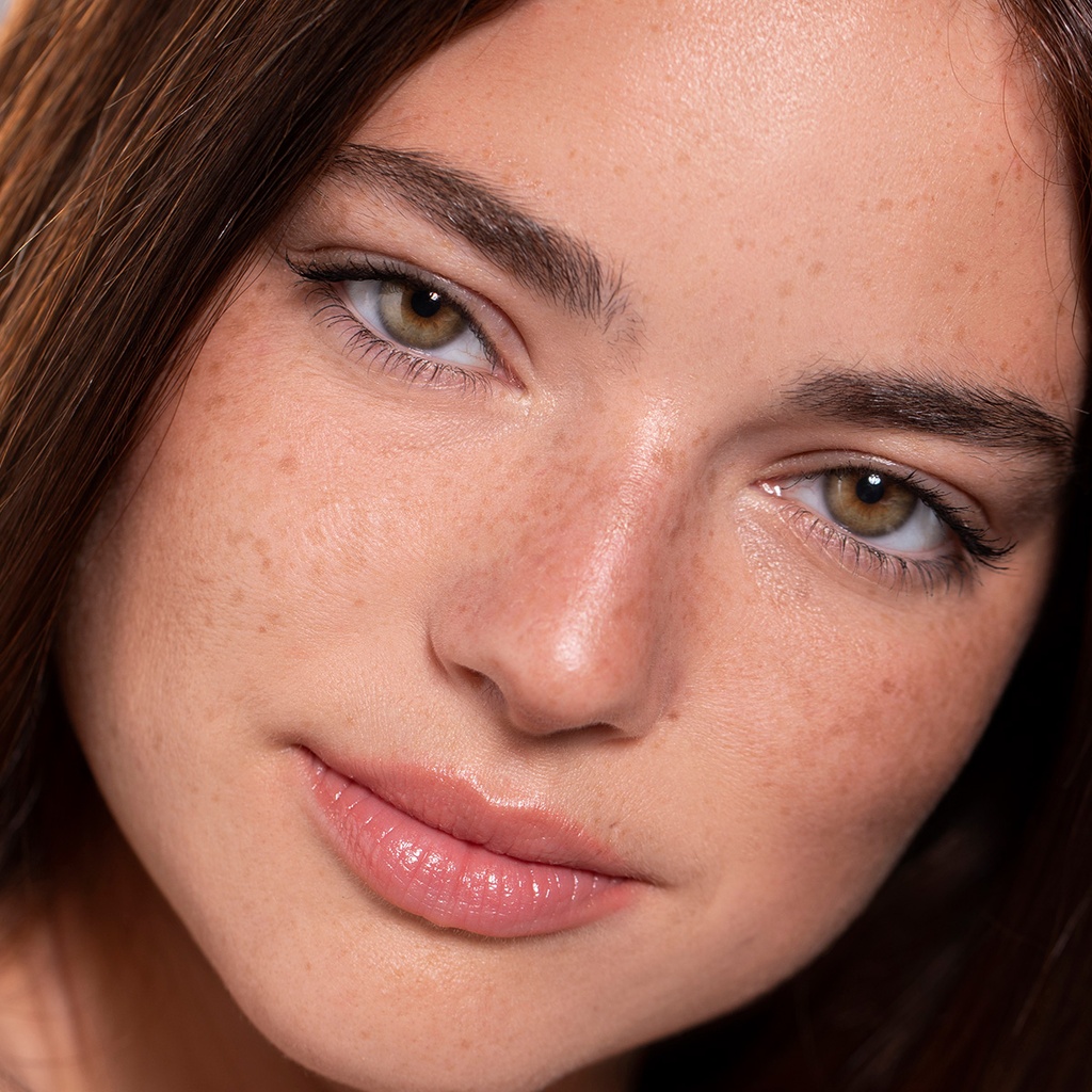 NUDE LASHES – EVA